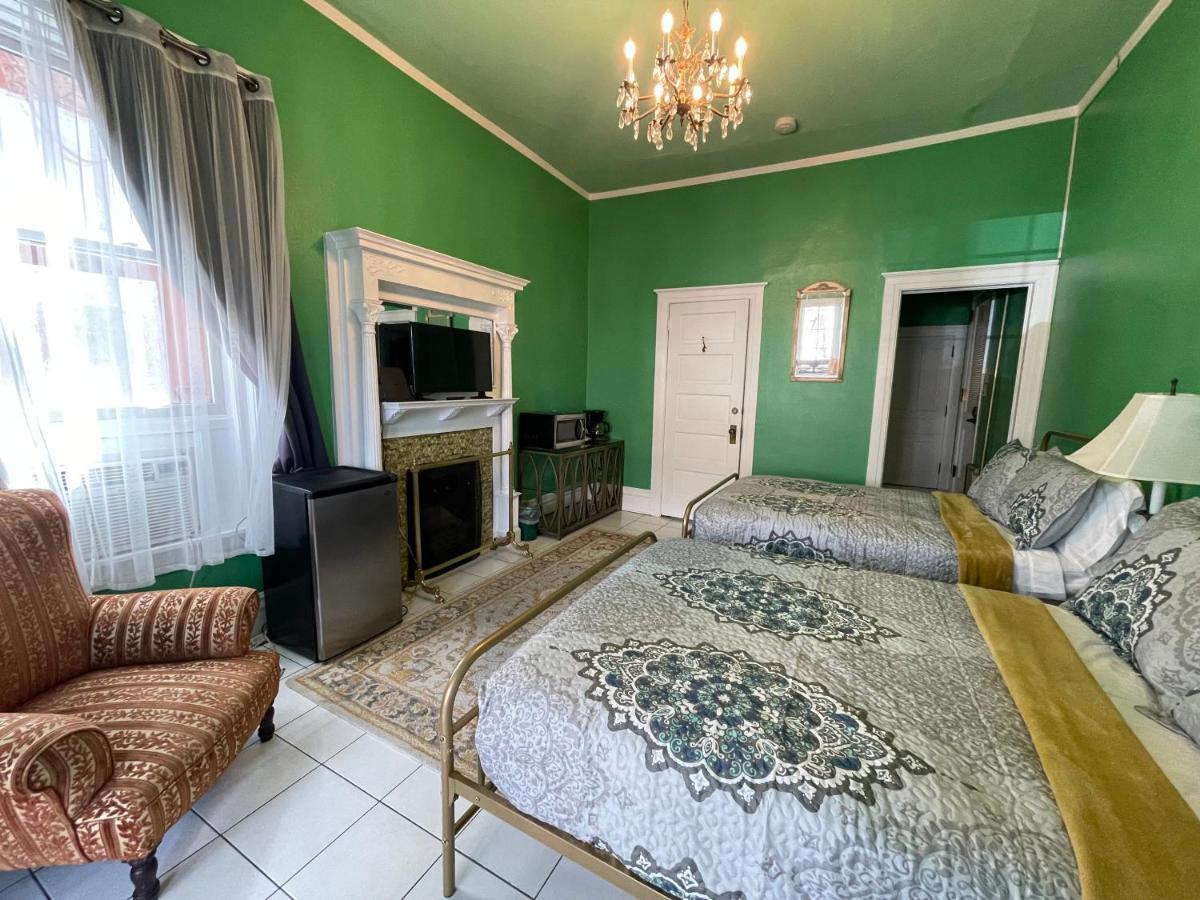 דנוור The Holiday Chalet Victorian מראה חיצוני תמונה