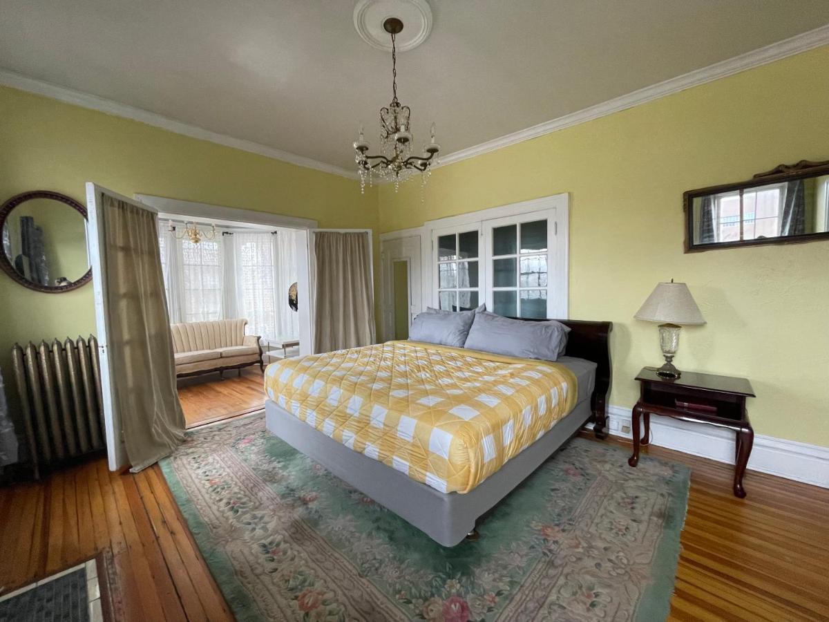 דנוור The Holiday Chalet Victorian מראה חיצוני תמונה
