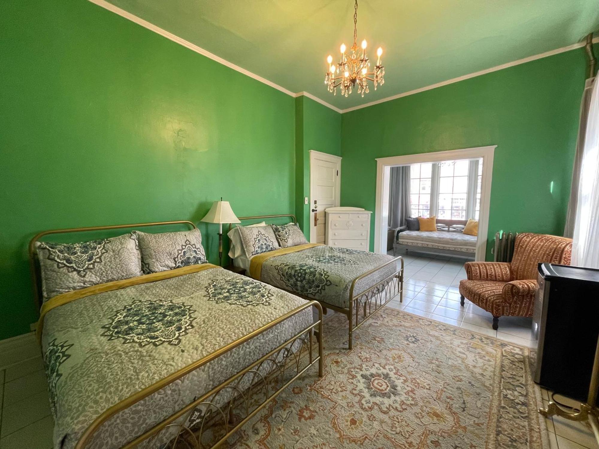 דנוור The Holiday Chalet Victorian מראה חיצוני תמונה